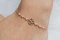 Armband Perlmutt & Plättchen vergoldet | Shop Nory