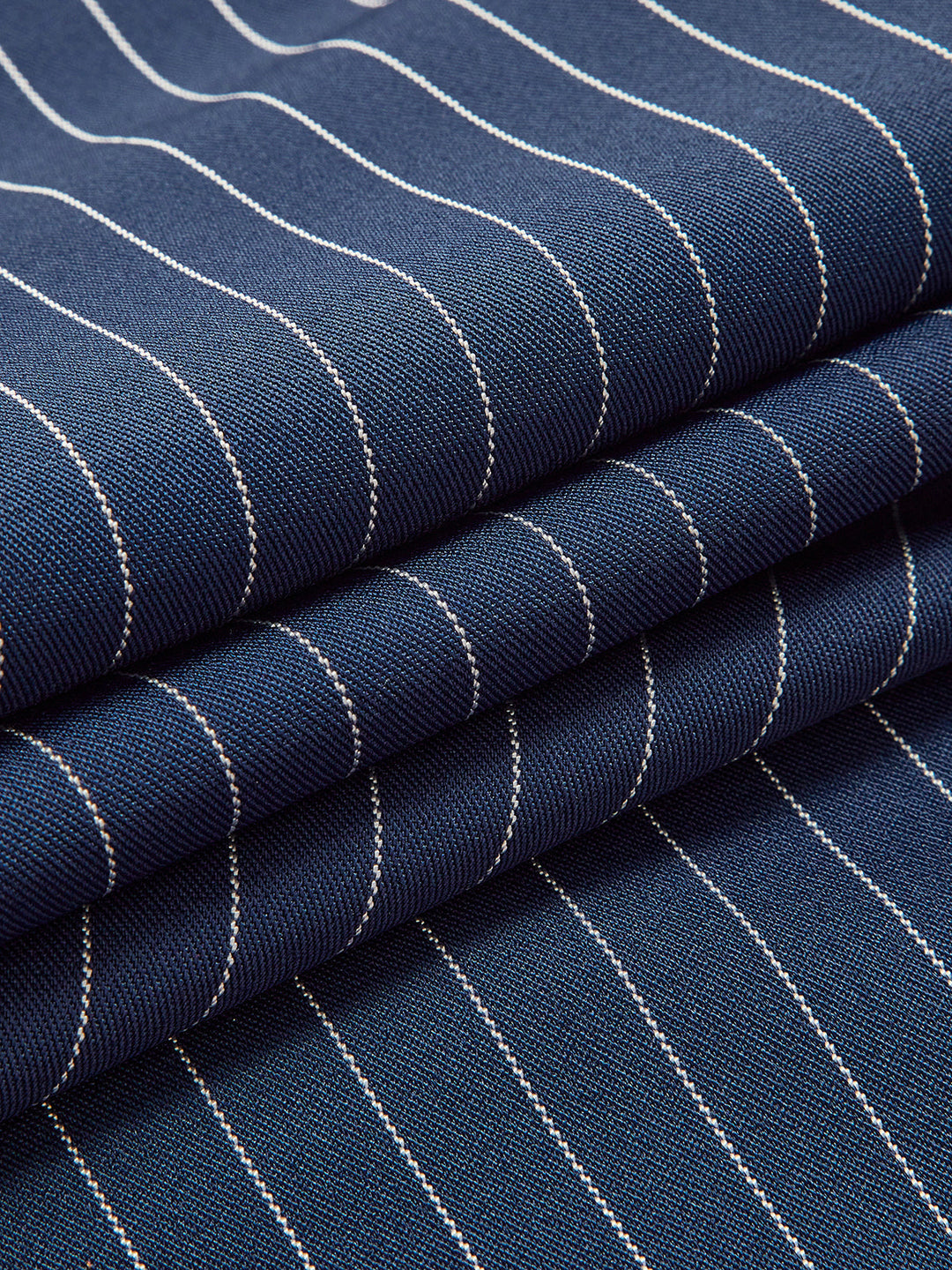 Elegante Nadelstreifen-Faltenhose mit Weitem Bein