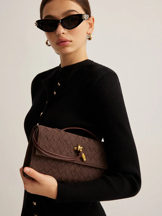 Elegante Braune GewShopnoryte Clutch