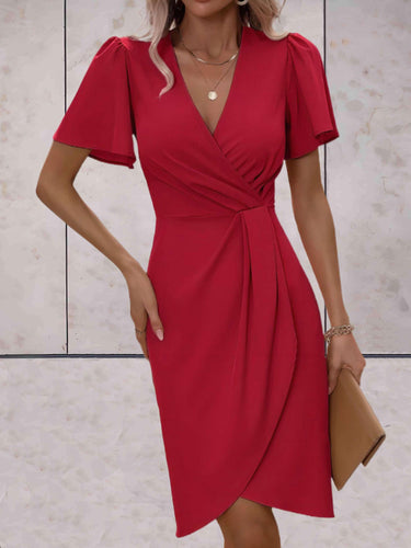 Klassisches Wickelkleid Mit Eleganter V-Ausschnitt