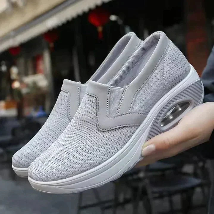 Orthopädische Damensneaker