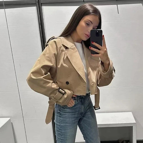 Kurzer Trenchcoat