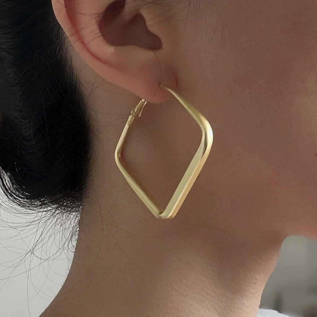 Große Quadrat Hoop Moderne Ohrringe | Shop Nory