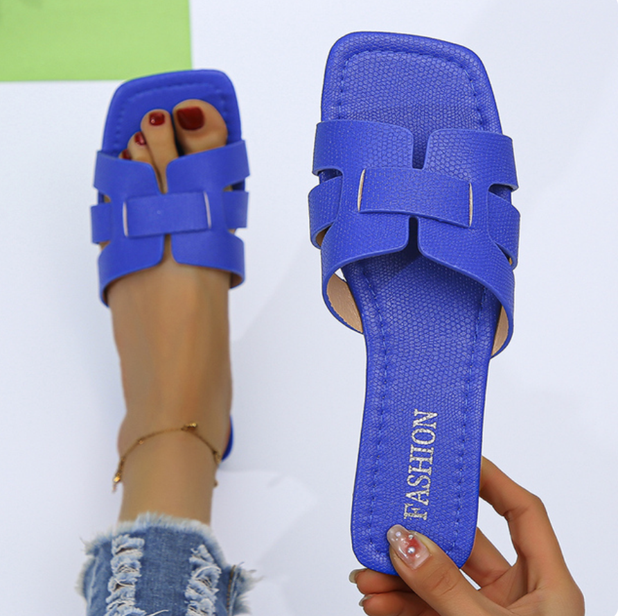Die eleganten und stylische Sandalen für den Frühling/Sommer