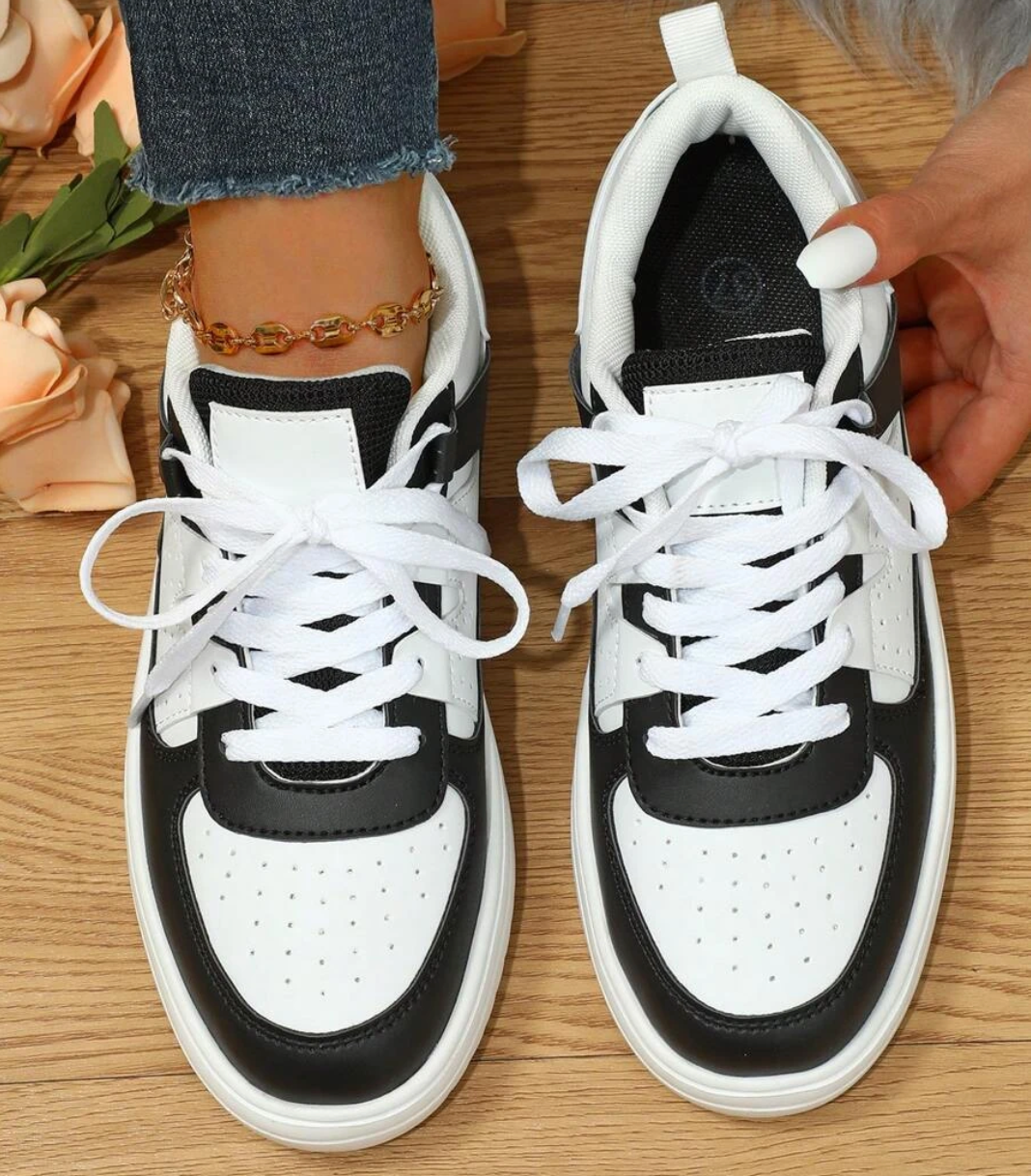 lässige atmungsaktive Schnürschuhe