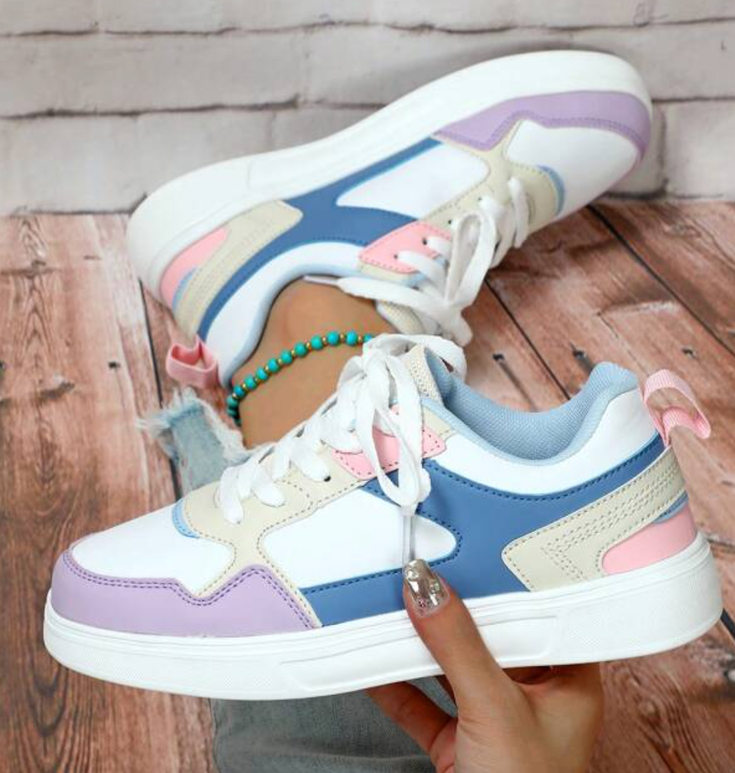 lässige atmungsaktive Schnürschuhe