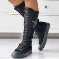 Schnürstiefel mit Quasten