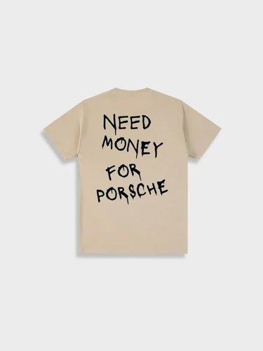 Geld für ein Porsche-T-Shirt