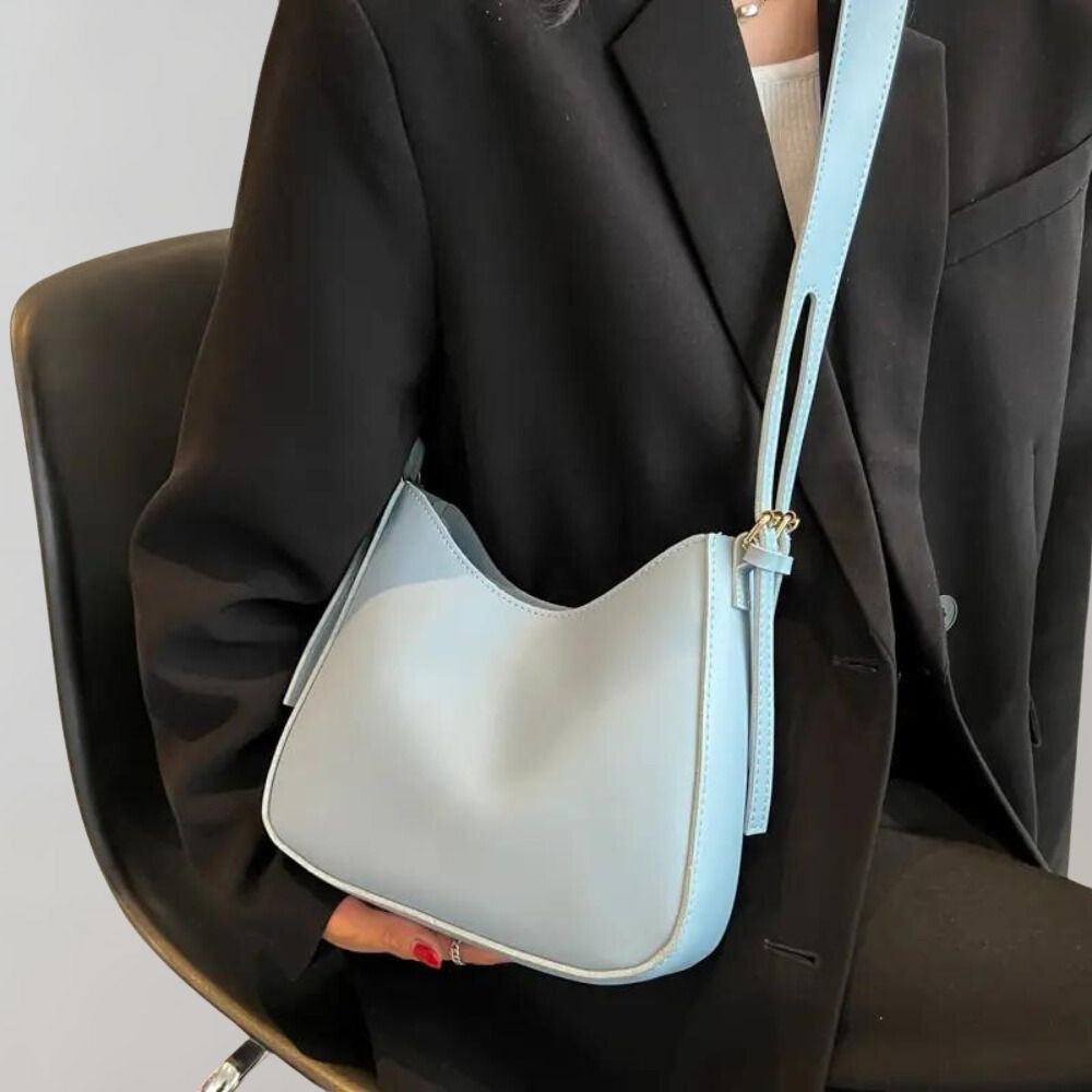 Schlichte und elegante Crossbody-Tasche im minimalistischen Design | Vegan