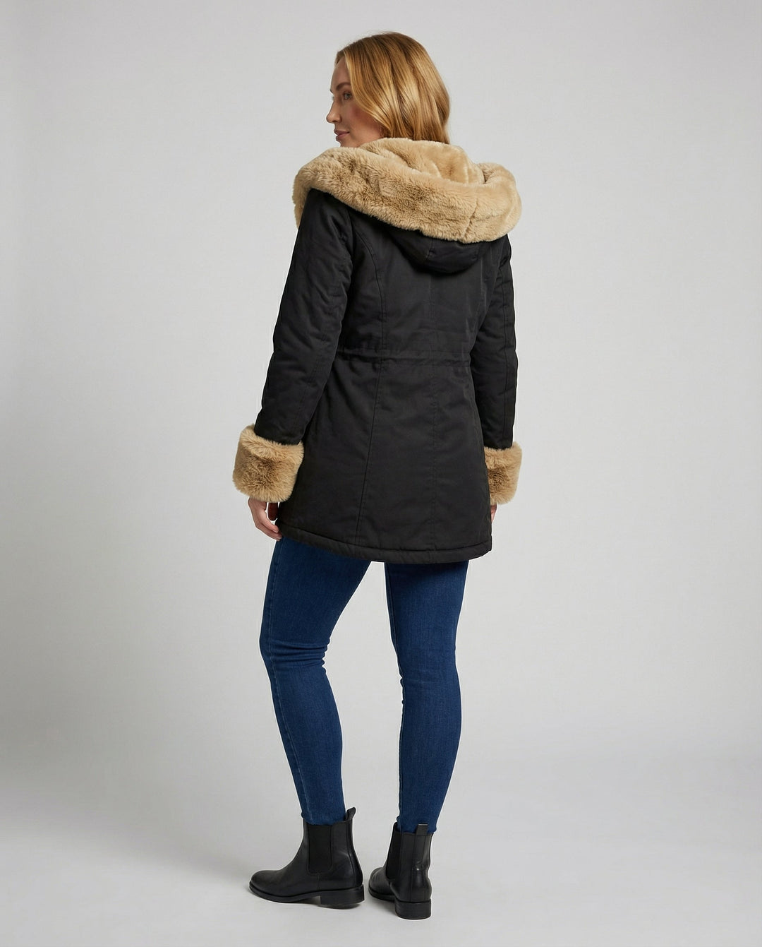Warme Damen Winterjacke | Shop Nory