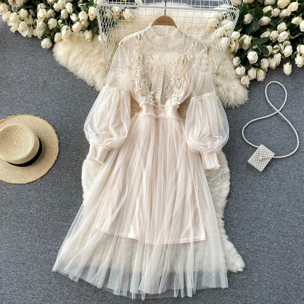 Florales Blumenkleid