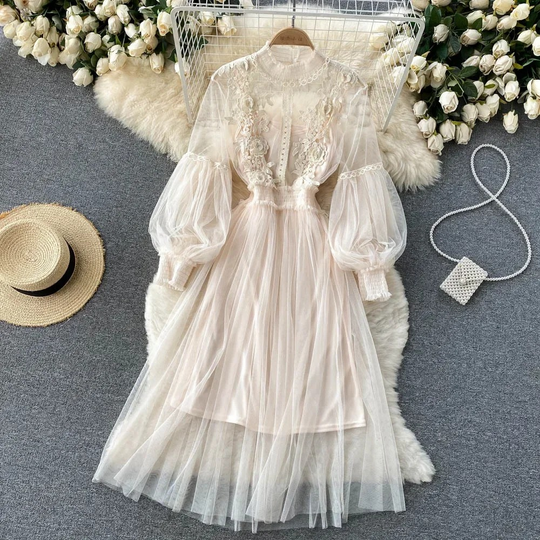 Florales Blumenkleid