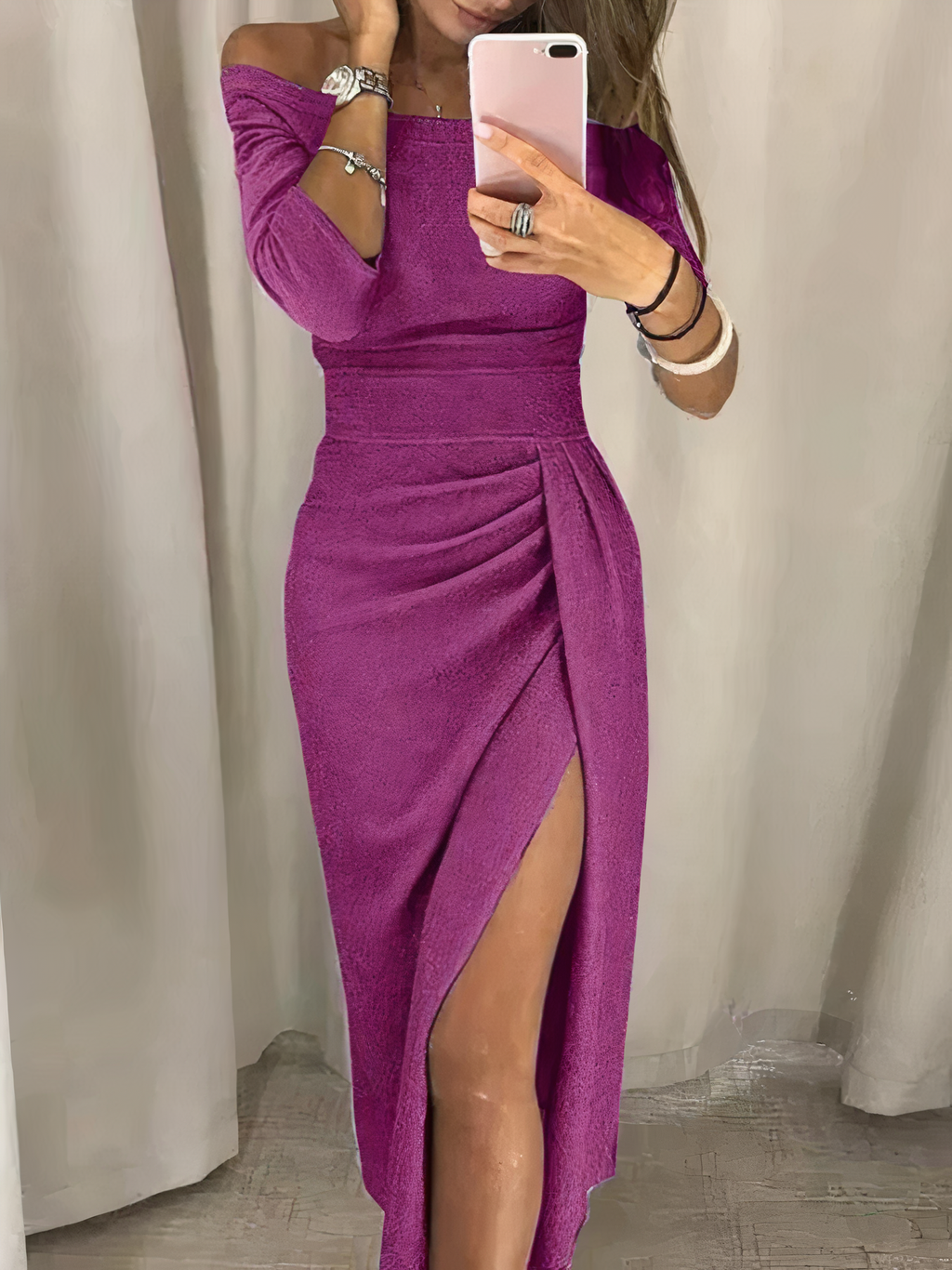 Off-Shoulder Glitzerkleid