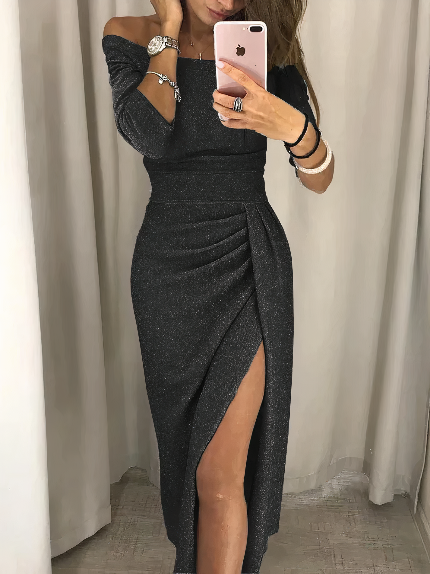 Off-Shoulder Glitzerkleid