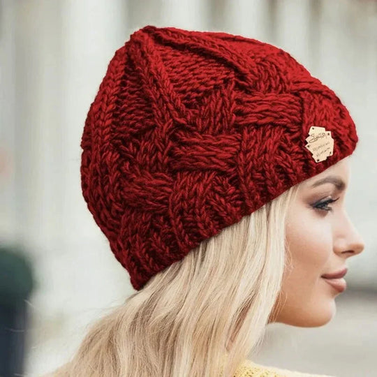 Damen Weiche Strickmütze mit Zopfmuster | ShopNory