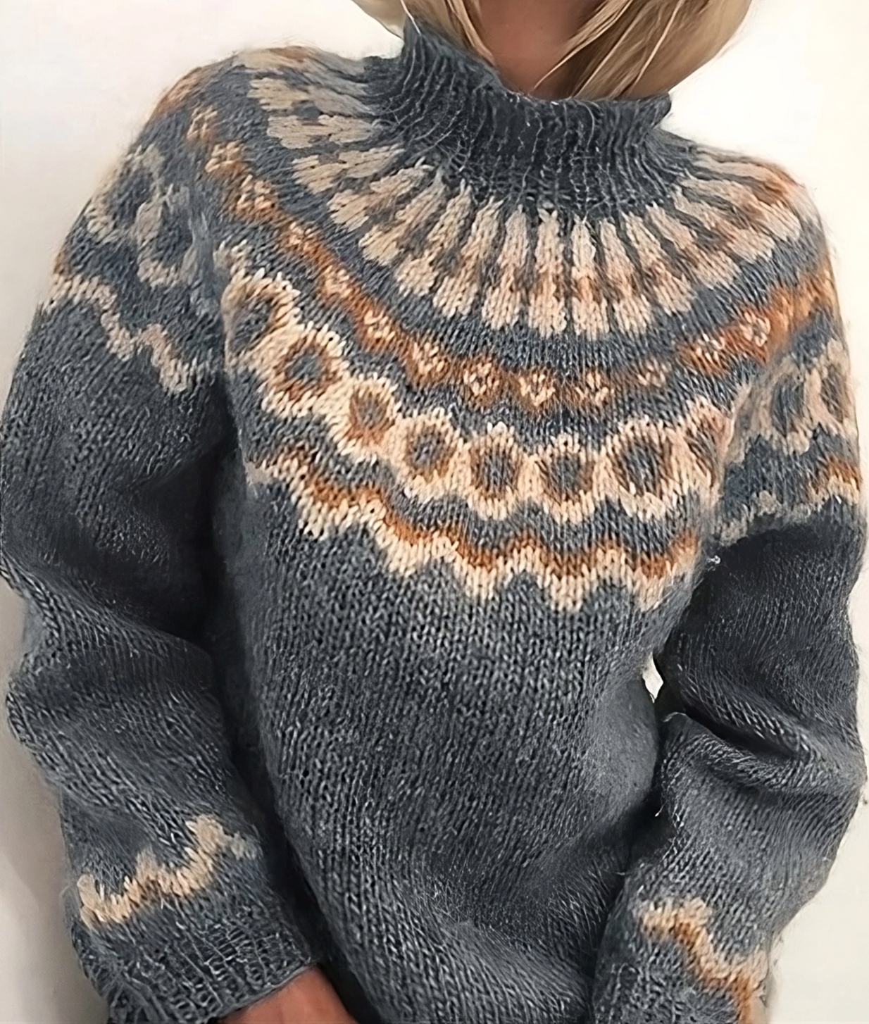 Warmer Island-Pullover mit Rollkragen
