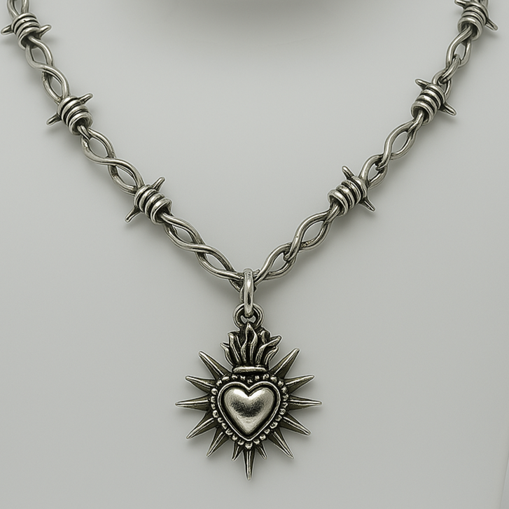 Silberne Gothic Stacheldraht Silberne Heiliges Herz Halskette | Shop Nory