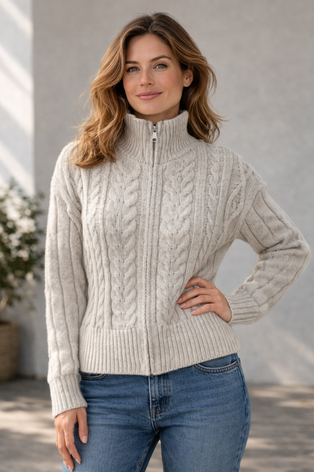 Strickjacke Damen mit Reißverschluss und hohem Kragen – Rippstrick Cardigan