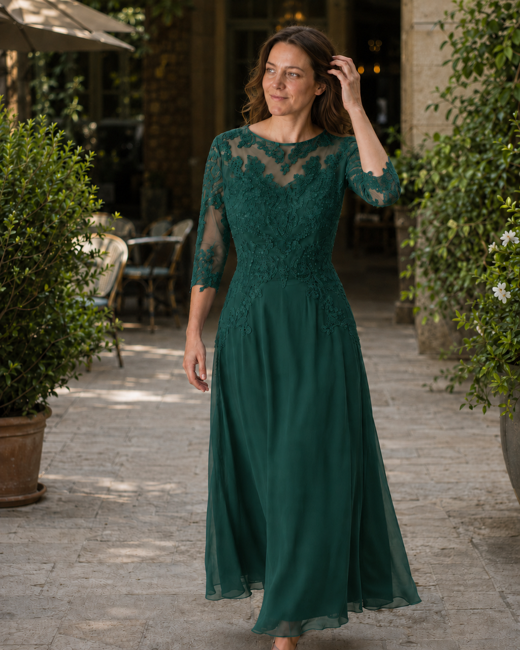 ShopNory Damen Abendkleid mit Spitzenoberteil und fließendem Rock