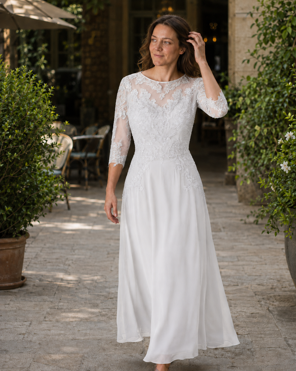 ShopNory Damen Abendkleid mit Spitzenoberteil und fließendem Rock