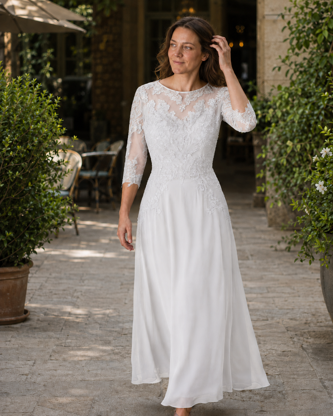 ShopNory Damen Abendkleid mit Spitzenoberteil und fließendem Rock