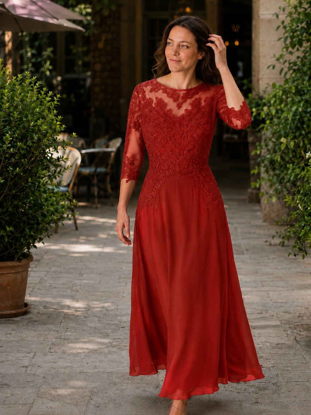 ShopNory Damen Abendkleid mit Spitzenoberteil und fließendem Rock