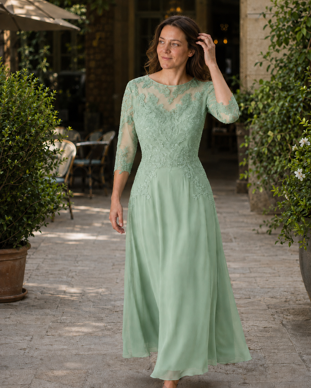 ShopNory Damen Abendkleid mit Spitzenoberteil und fließendem Rock