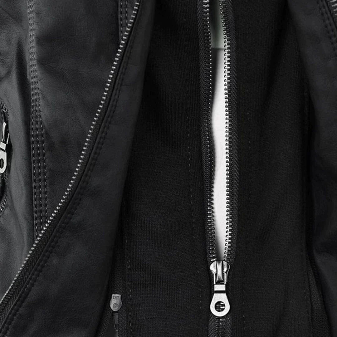 Stilvolle Motorradjacke mit Kapuze