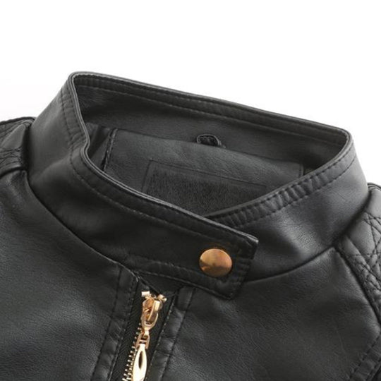 Elegante Lederjacke Mit Modernem Schnitt