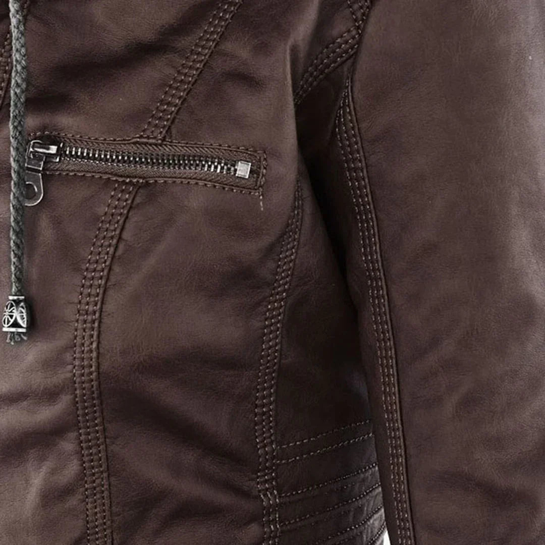 Stilvolle Motorradjacke mit Kapuze