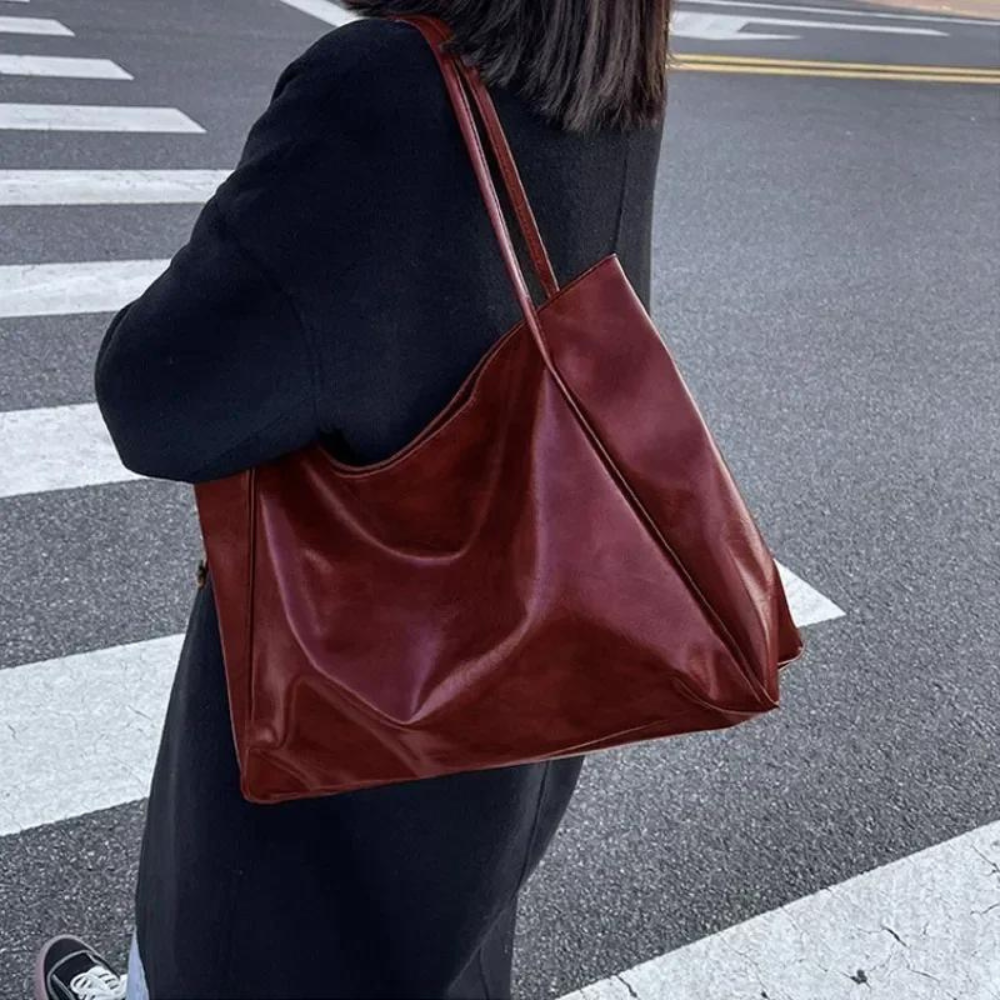 Lederhandtasche in Bordeaux