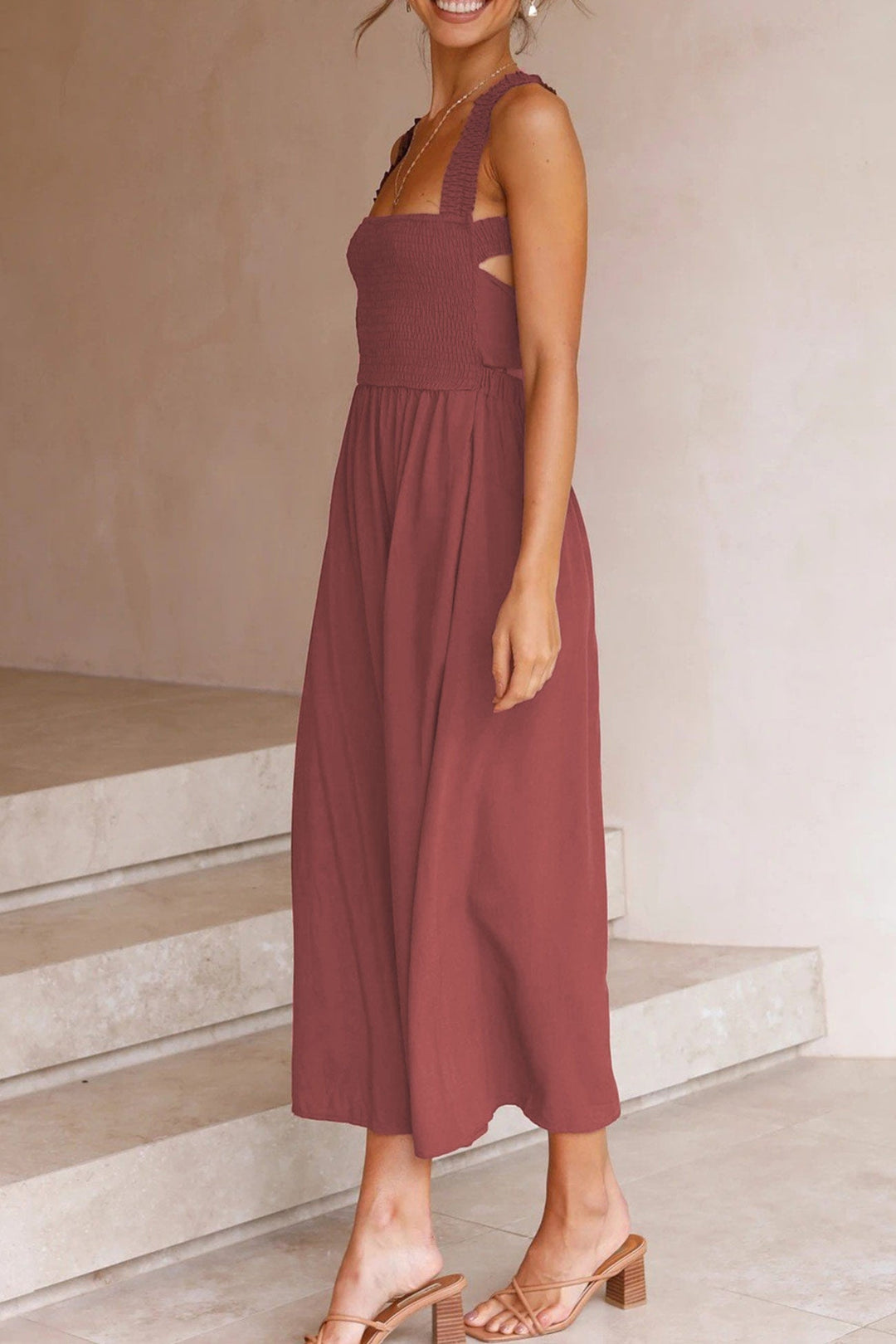 Crisscross Tie-Back Midi Kleid