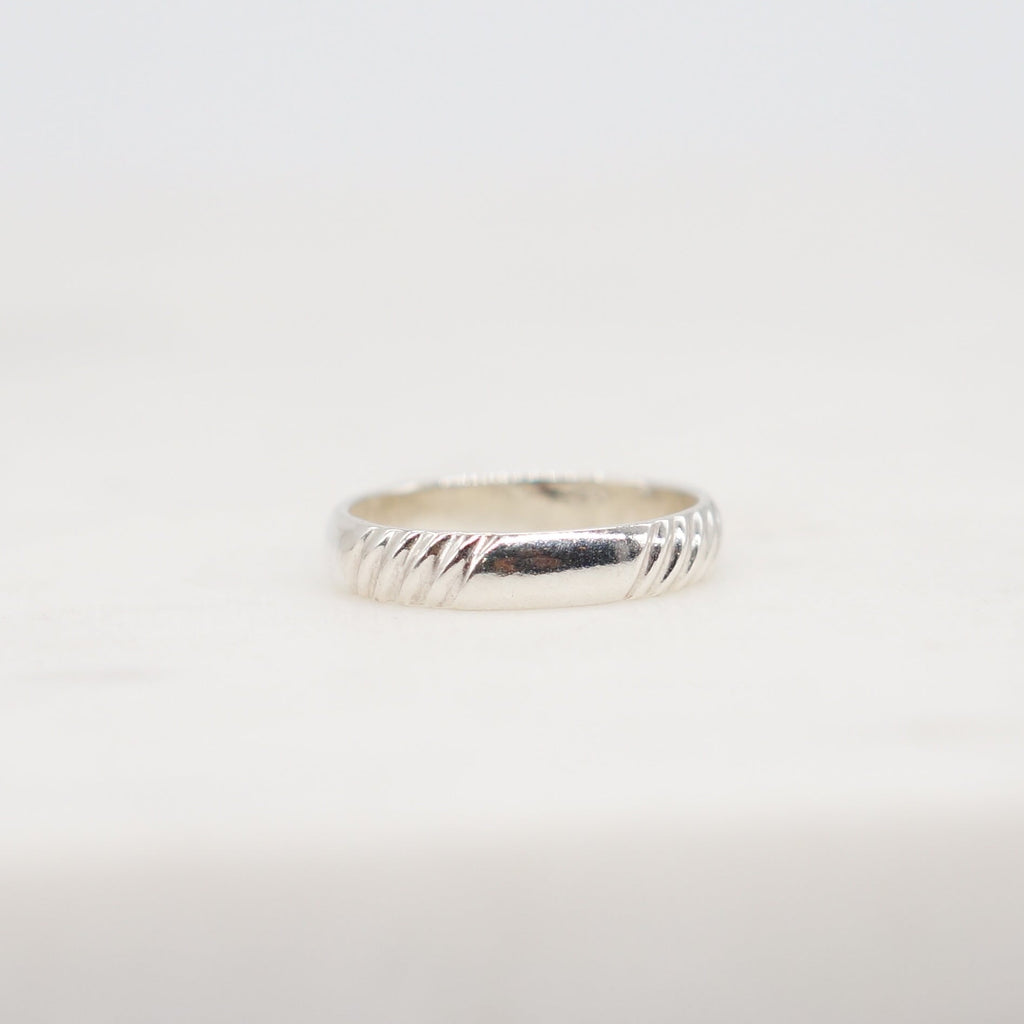 Verve Ring | Shop Nory