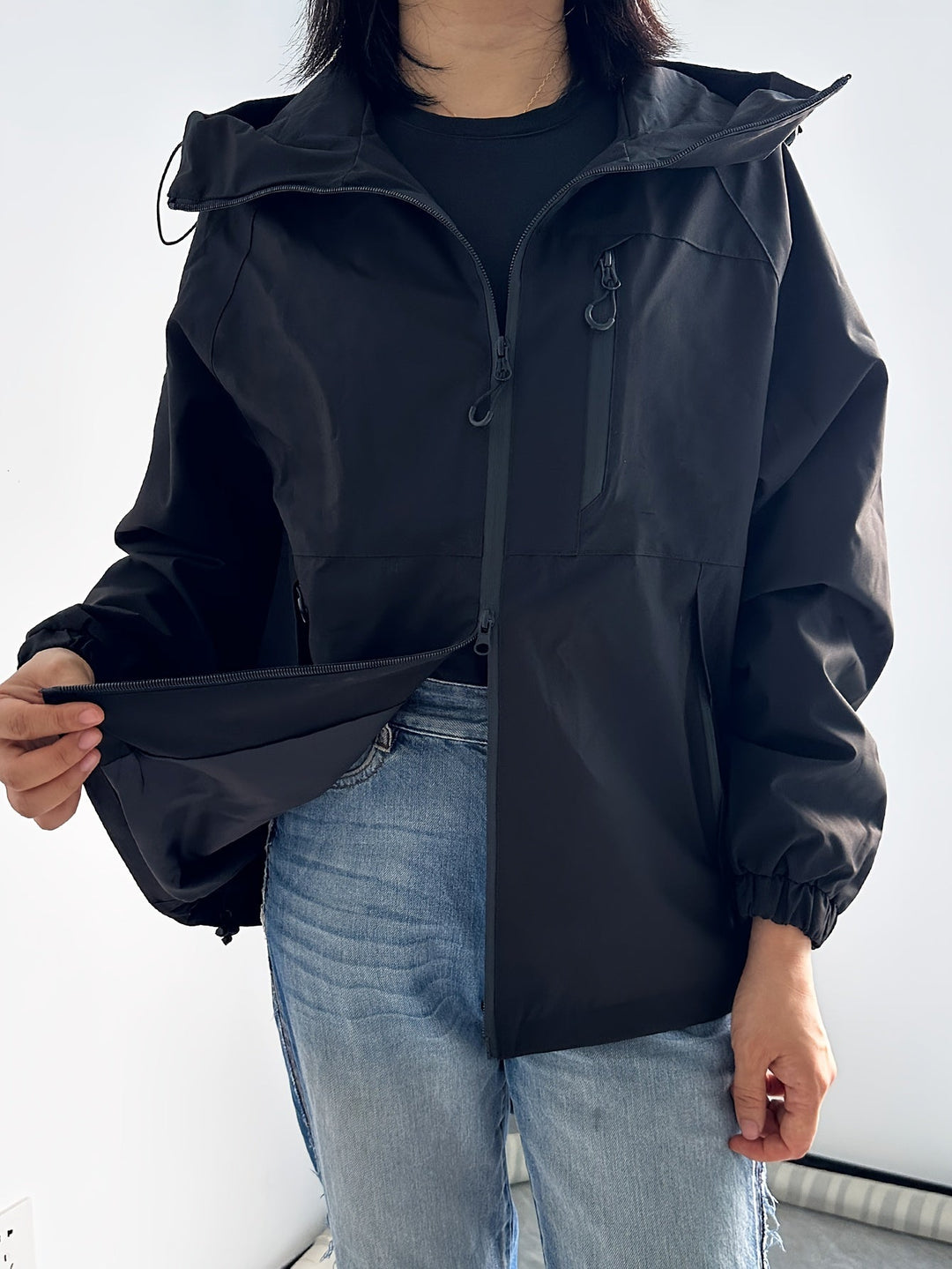 Shopnory | leichte wasserdichte Damenjacke mit Kapuze Liv