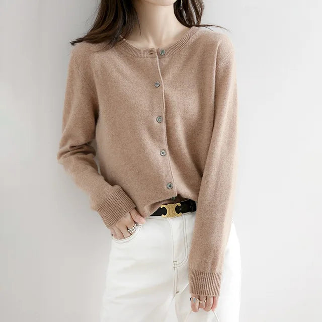 Klassischer Button-Up Cardigan