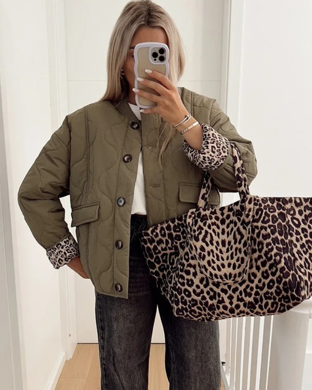 Trendy Jacke mit Leopardenfutter