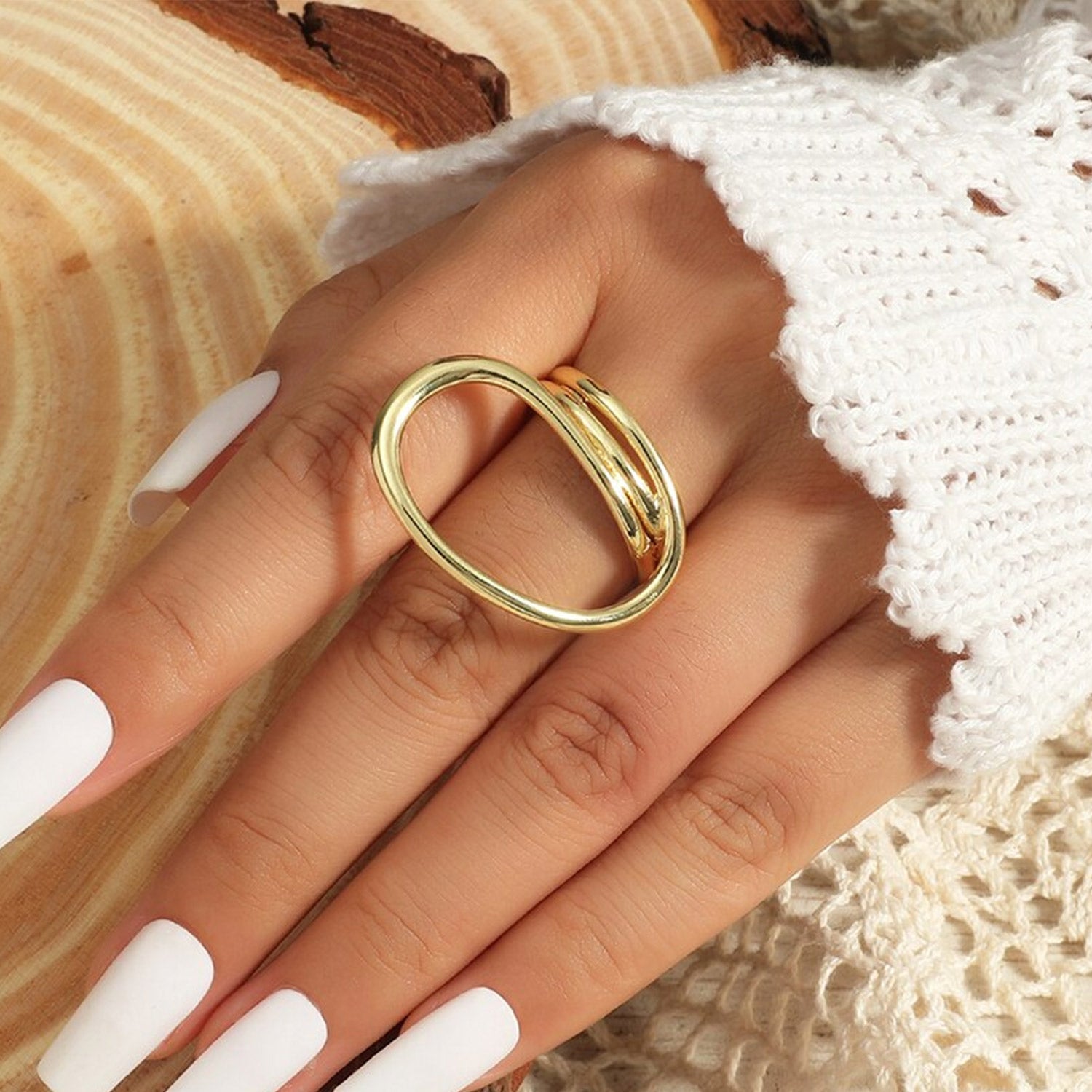 Einfache verzerrte geometrische Ringe | Shop Nory