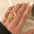 Einfache verzerrte geometrische Ringe | Shop Nory