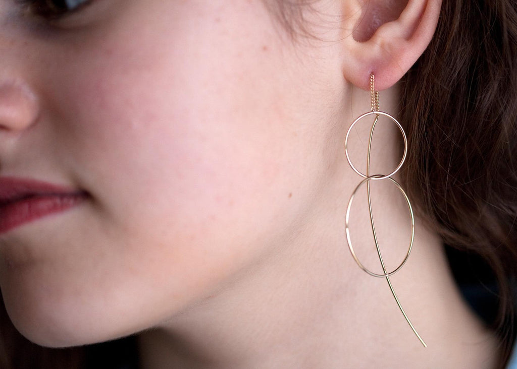Durchzieher-Ohrringe mit verschlungenen Ringen | Shop Nory