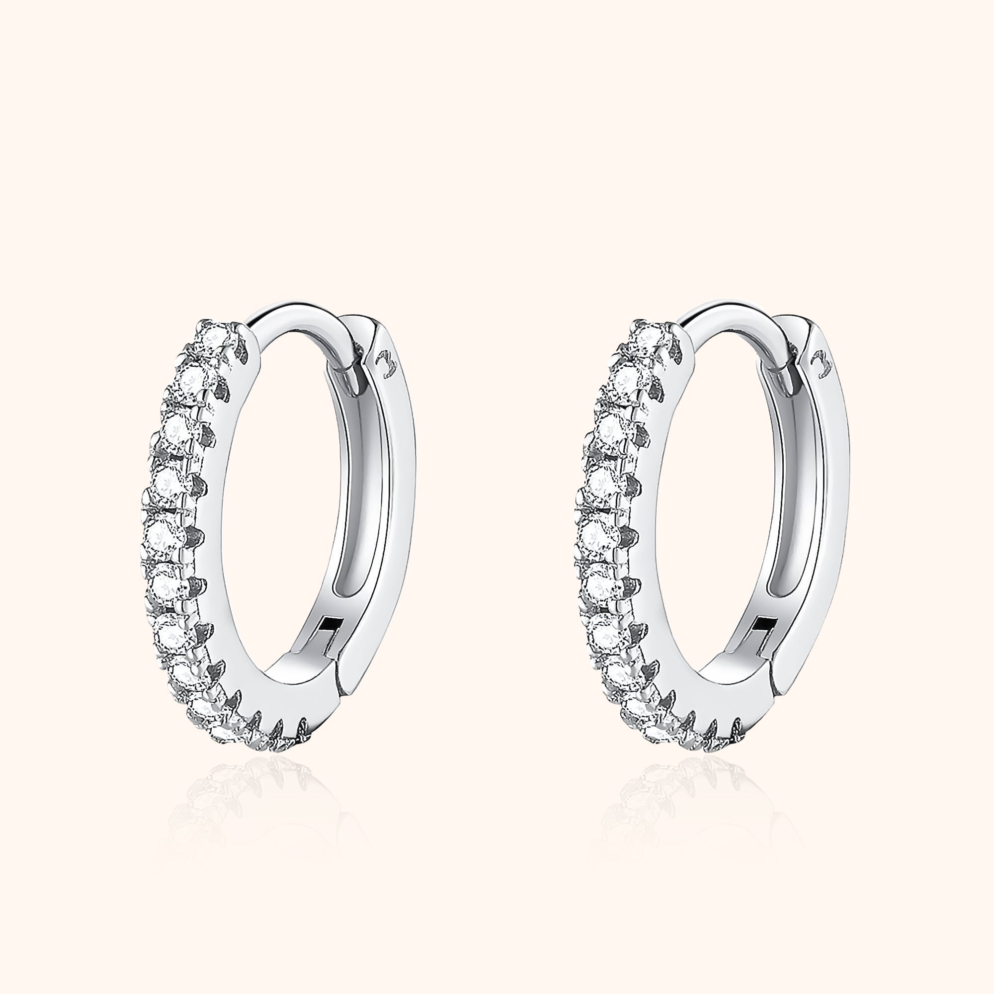 Stilvolle Zirkonia-Creolen – Aurina | Shop Nory