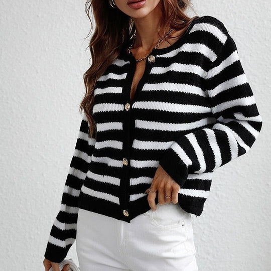 Shopnory | Damen Gestreifter Cardigan mit Knopfverschluss und Weichem Stoff