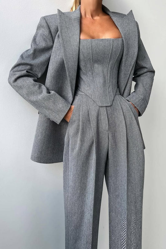 Dreiteiliger Anzug mit Doppeltem Blazer