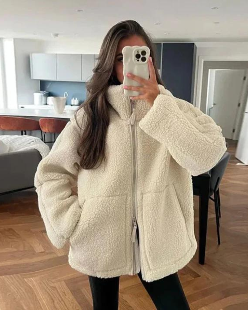 Warme Damenjacke