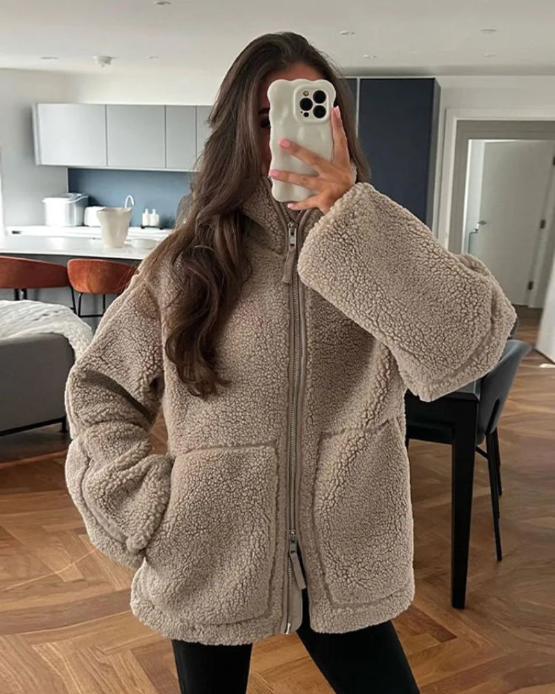 Warme Damenjacke