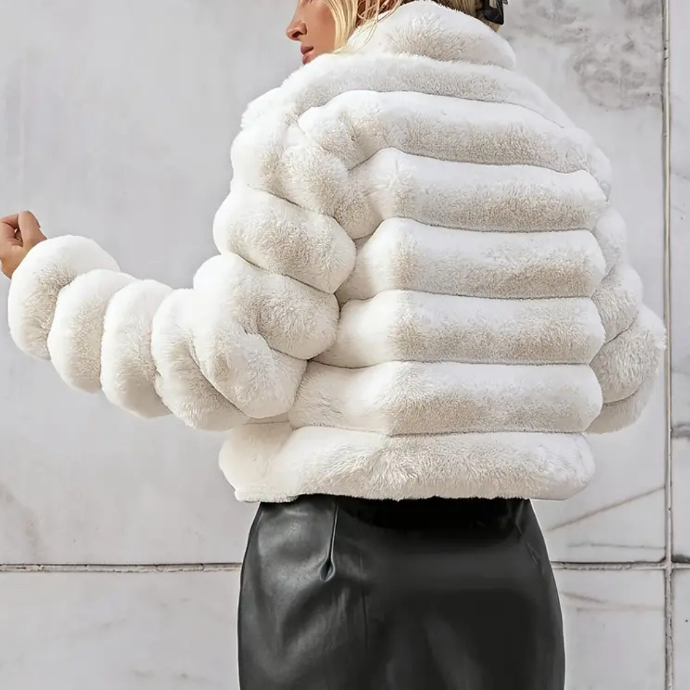 Shopnory | Eleganter Winterpelzmantel für Damen
