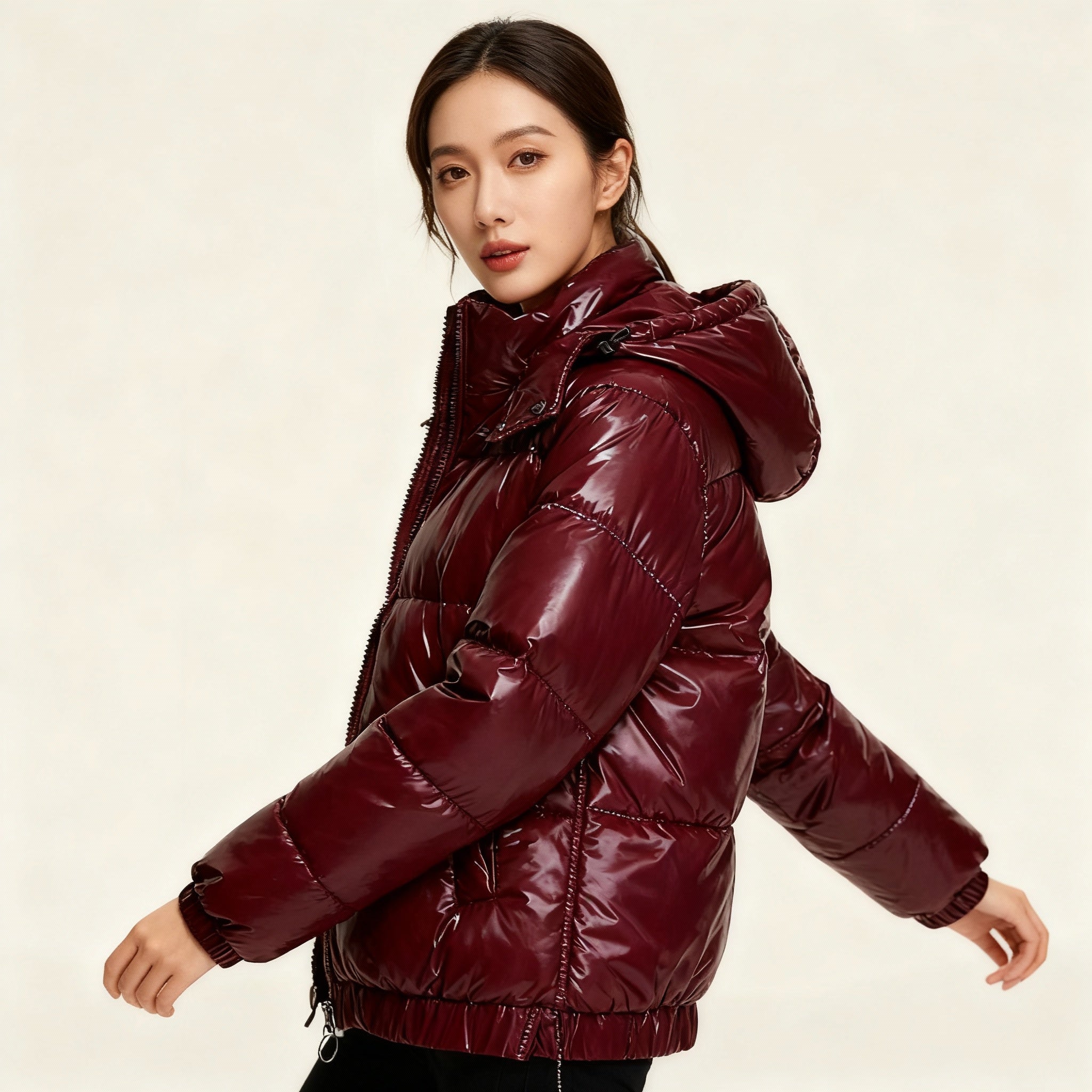 Damen glänzende Winterjacke mit Kapuze – Wasserabweisend & Wärmeisoliert – ShopNory