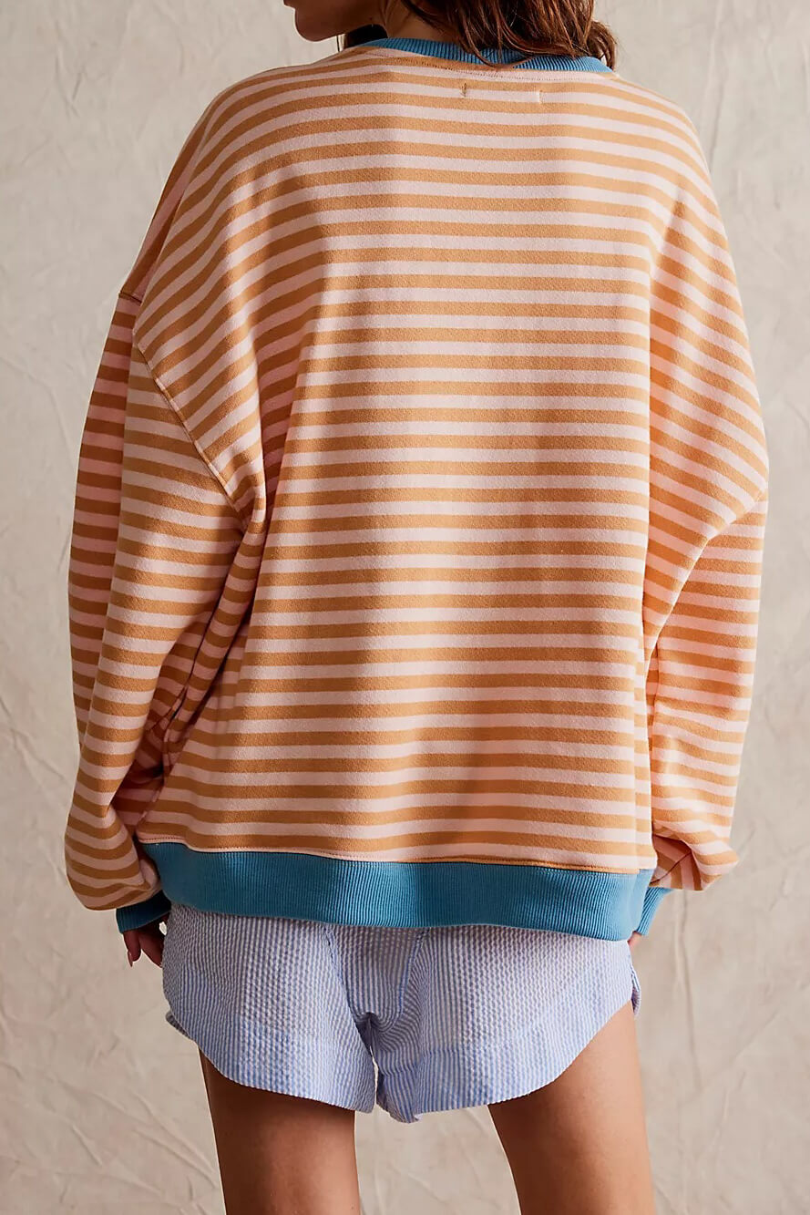 Gestreifter Strickpullover