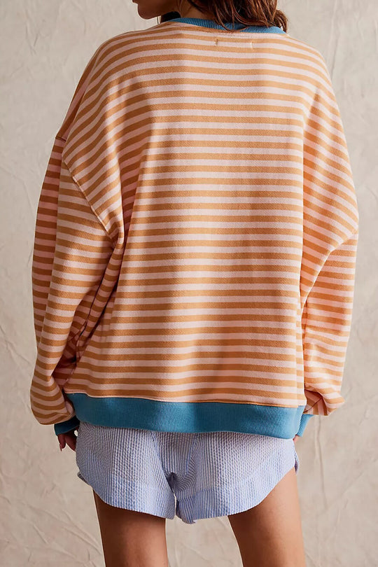 Gestreifter Strickpullover
