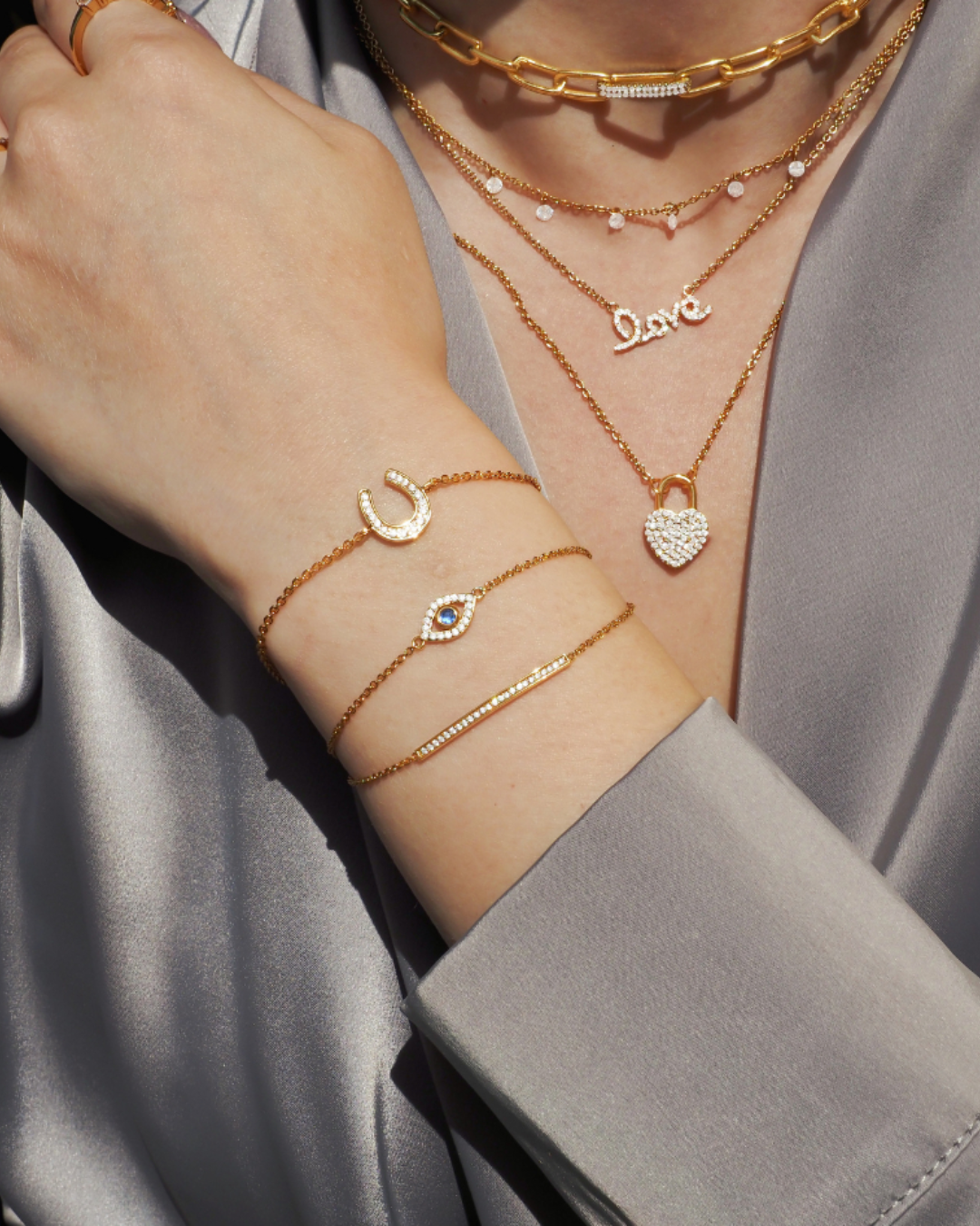 Glückliche Hufeisen-Kristall-Gold-Anhänger-Armband | Shop Nory