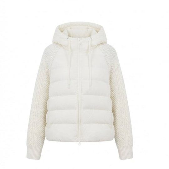 Damen kurz geschnittene gesteppte Hybridjacke mit Strickärmeln und Kapuze
